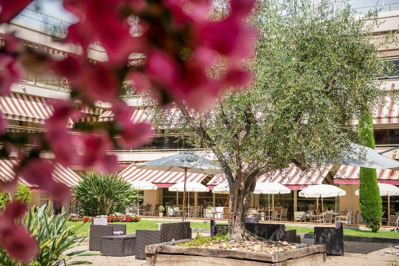 The Originals Residence, Les Strelitzias Juan-les-Pins Bagian luar foto